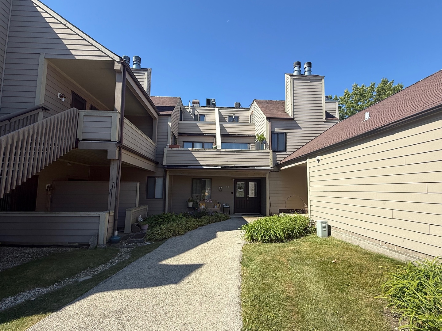 2910 Frontenac Street #107, North Chicago, IL 60064