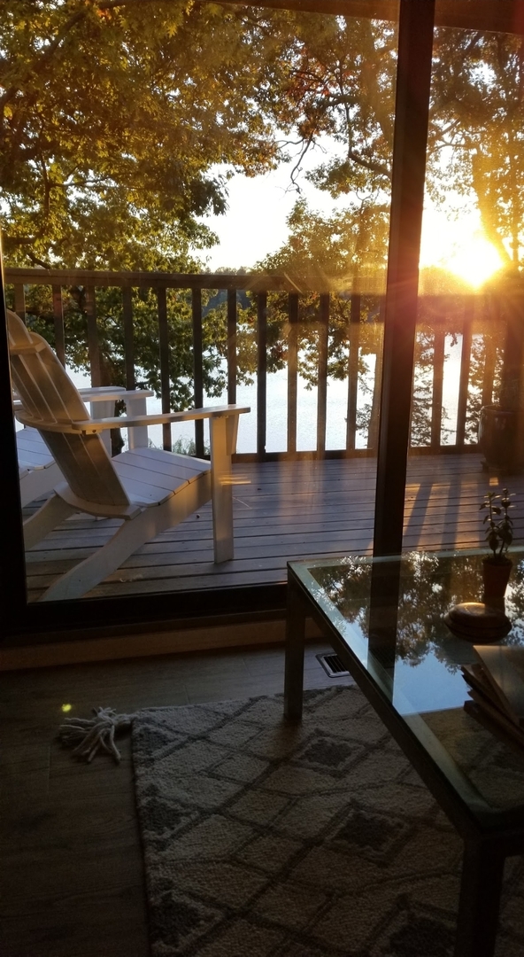209 Shoreline Road #B, Lake Barrington, IL 60010