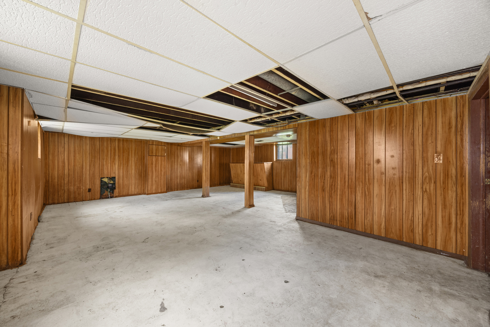 142 W 103rd Place, Chicago, IL 60628