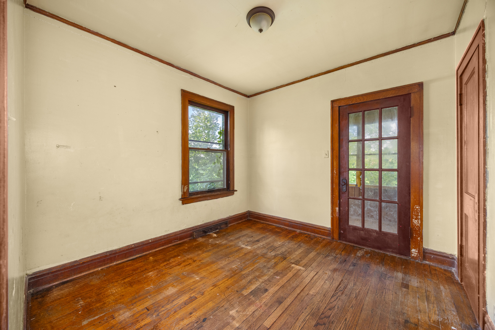 142 W 103rd Place, Chicago, IL 60628
