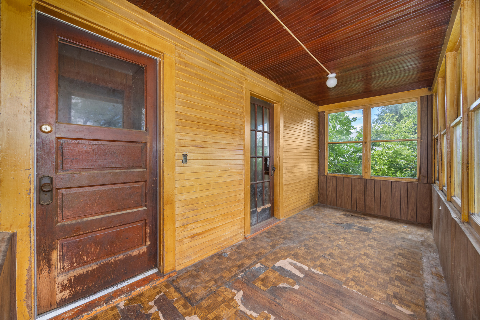 142 W 103rd Place, Chicago, IL 60628