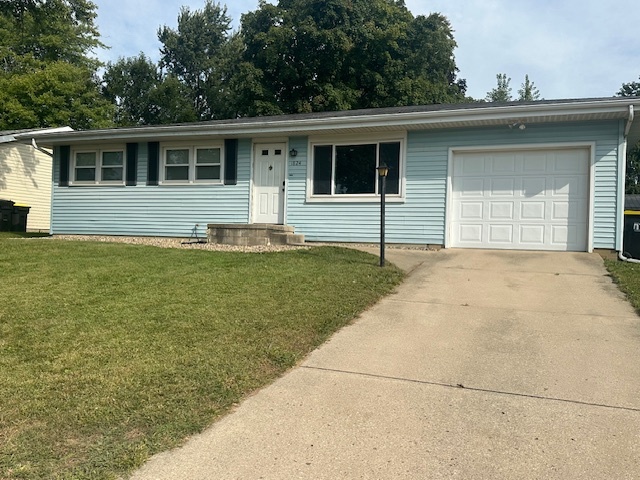 1824 Hoover Drive, Normal, IL 61761