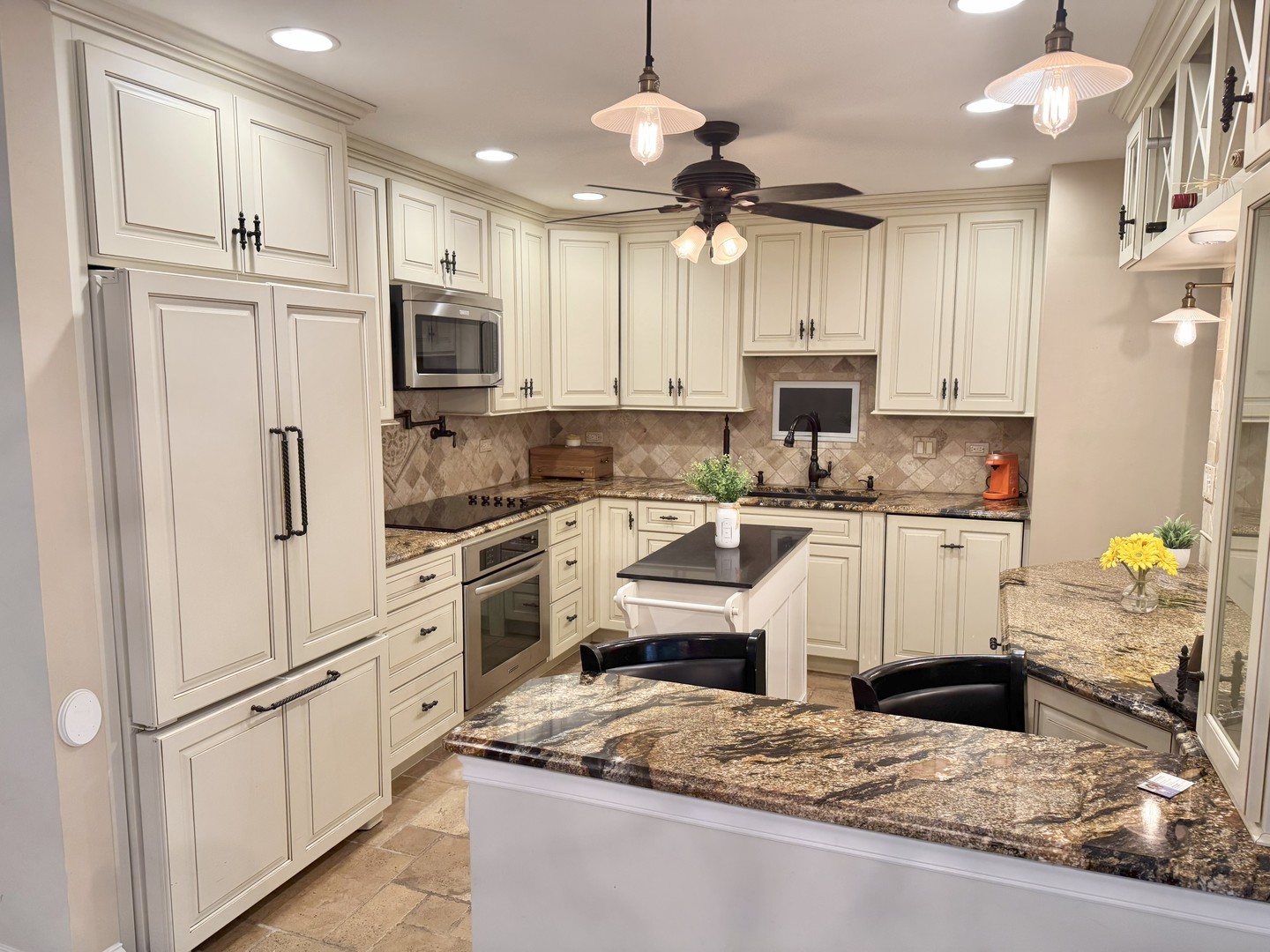 801 79TH Street #105, Darien, IL 60561