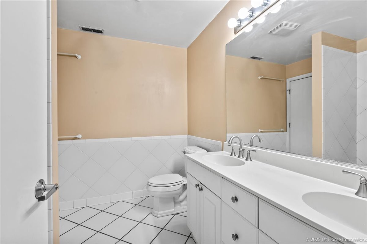 1812 S State Street #34, Chicago, IL 60616