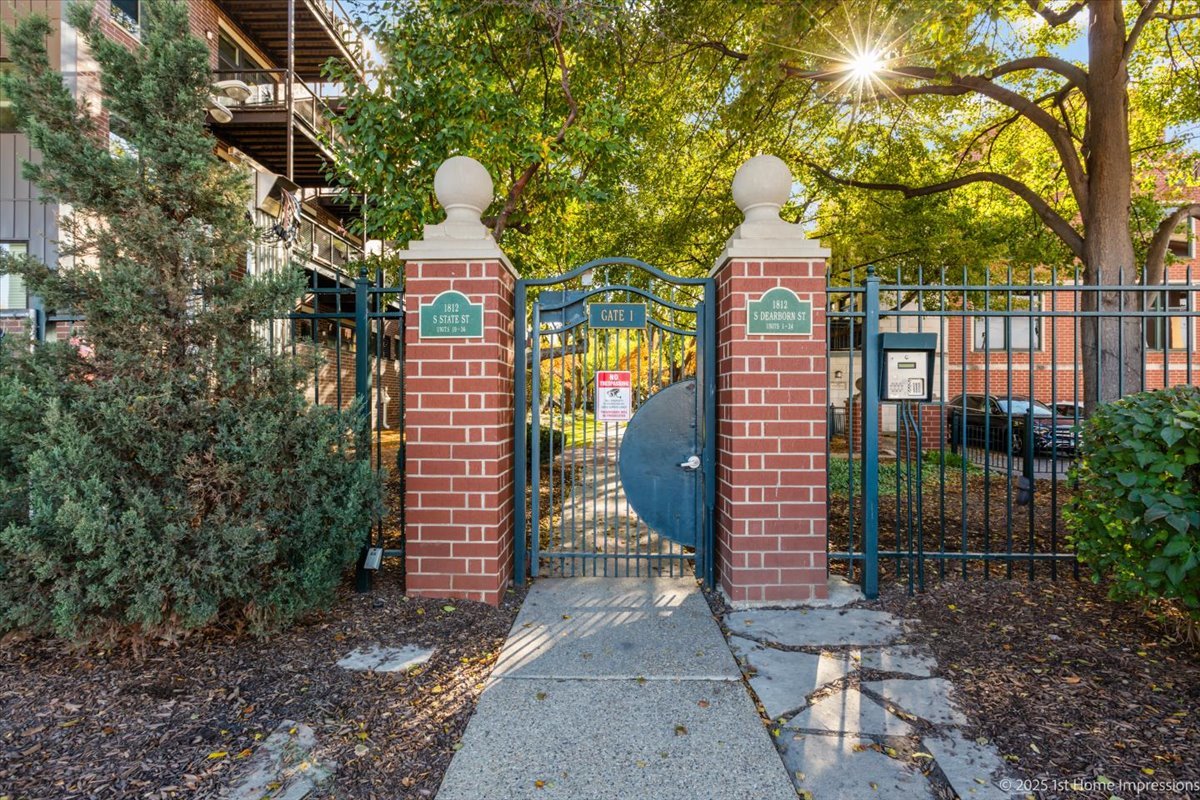 1812 S State Street #34, Chicago, IL 60616