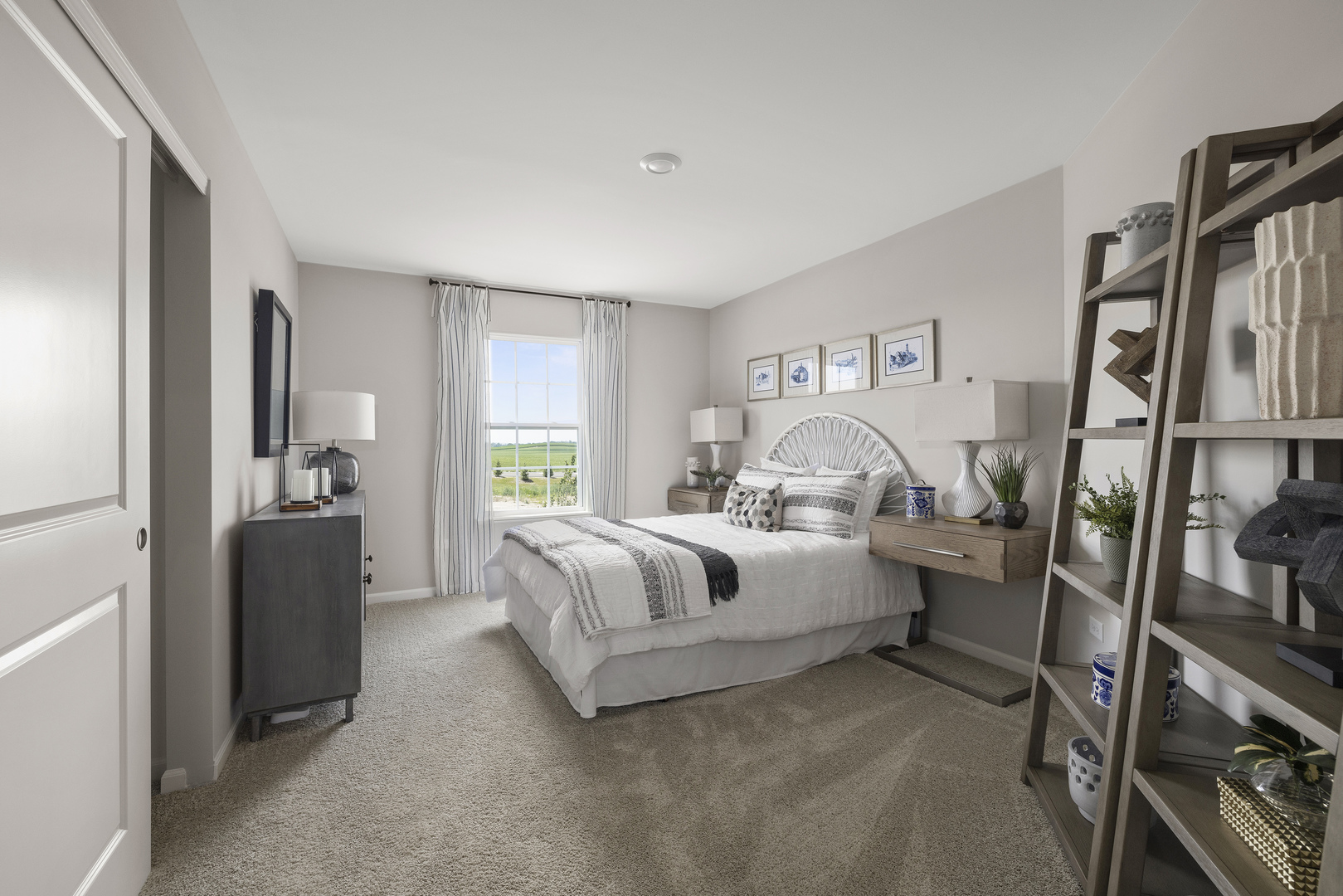 163 Henderson Street, Oswego, IL 60543