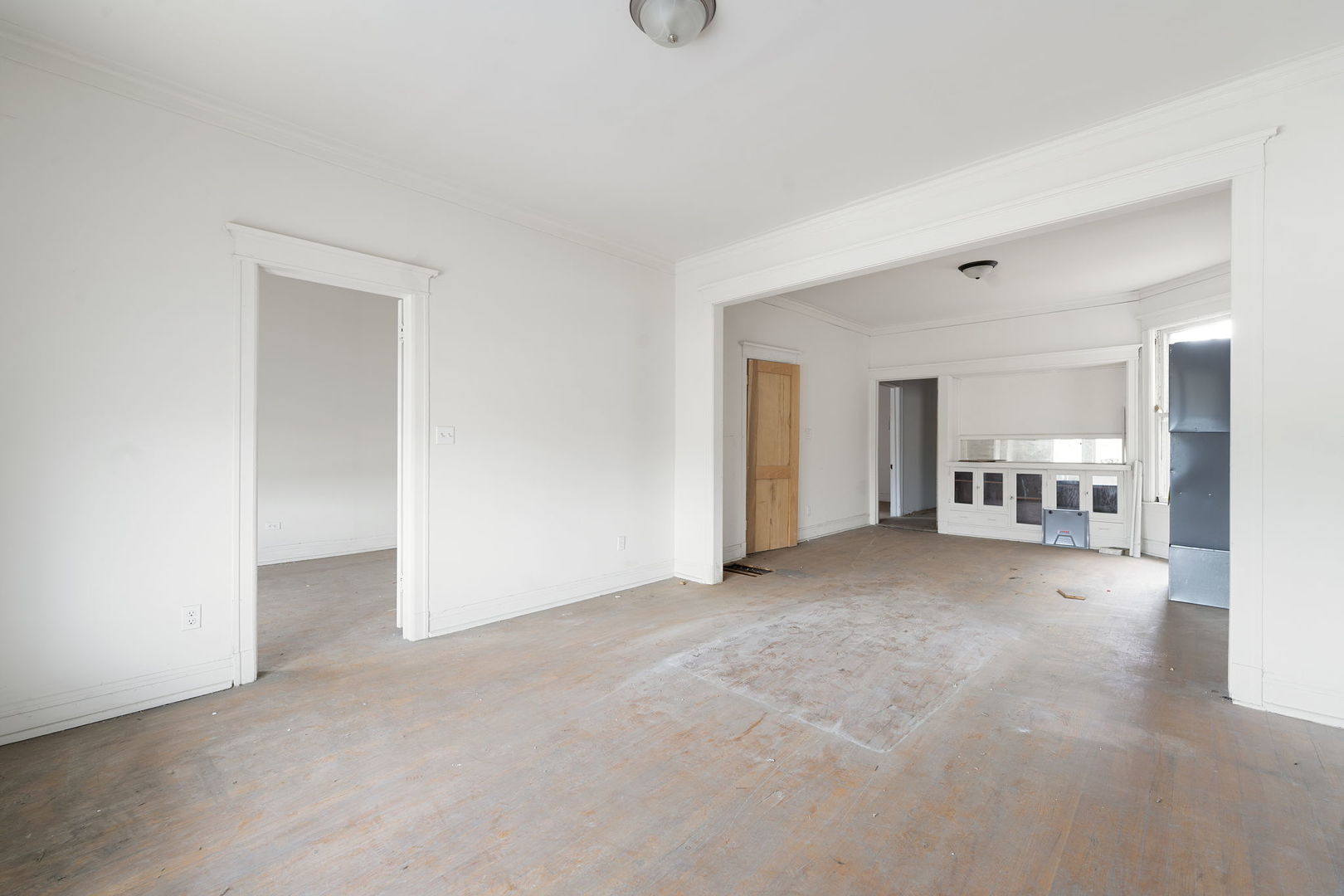 5840 W North Avenue, Chicago, IL 60639