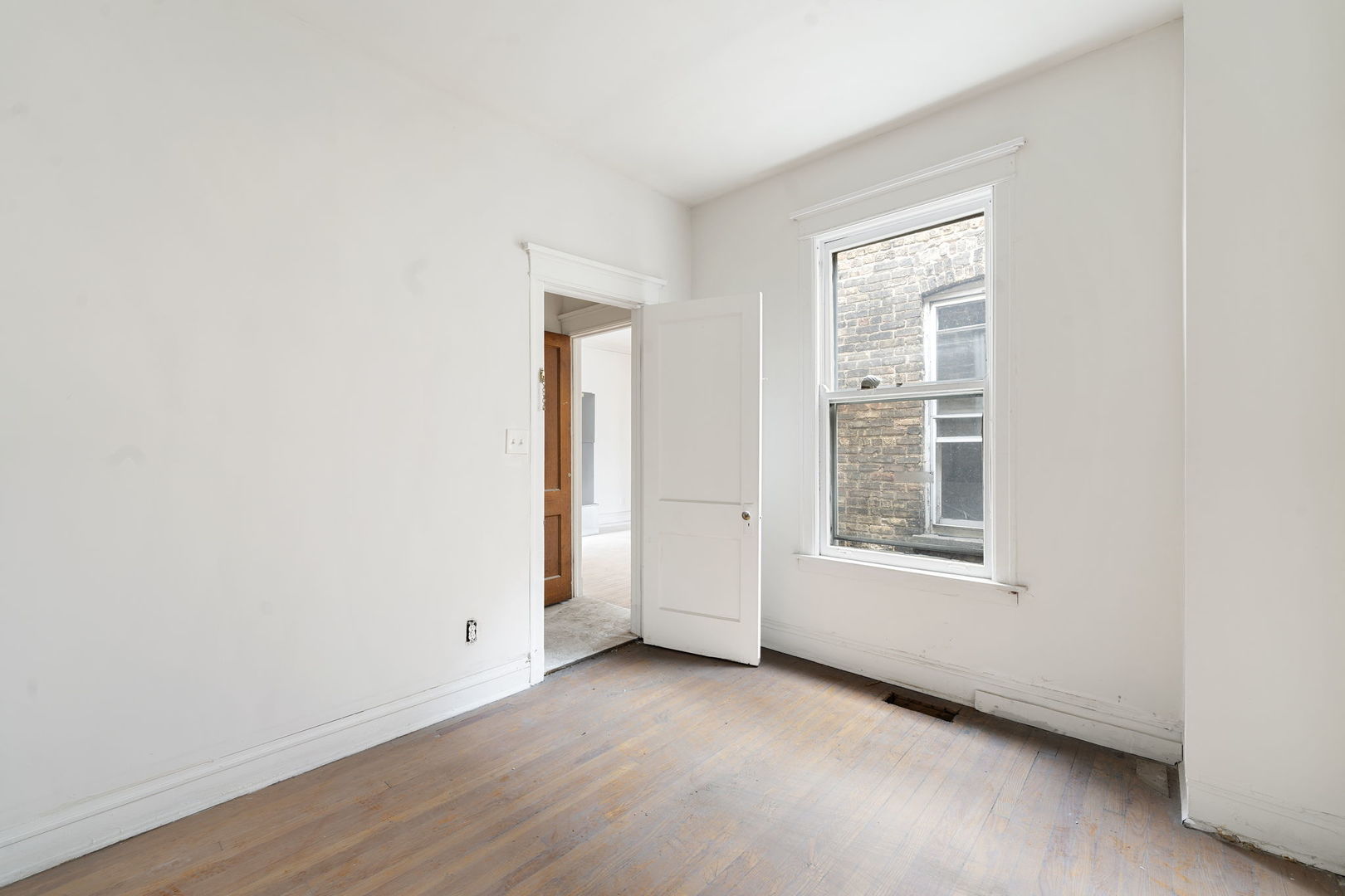 5840 W North Avenue, Chicago, IL 60639