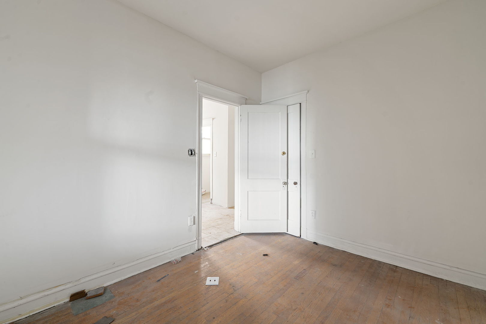5840 W North Avenue, Chicago, IL 60639