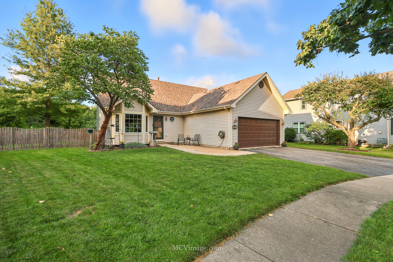 4012 Brenton Drive, Joliet, IL 60431
