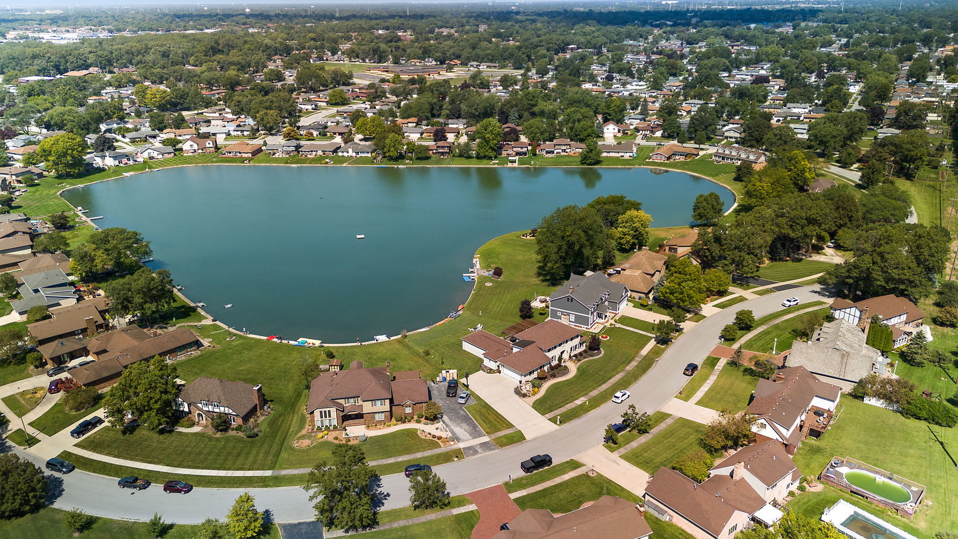 3134 Lakeside Drive, Highland, IN 46322