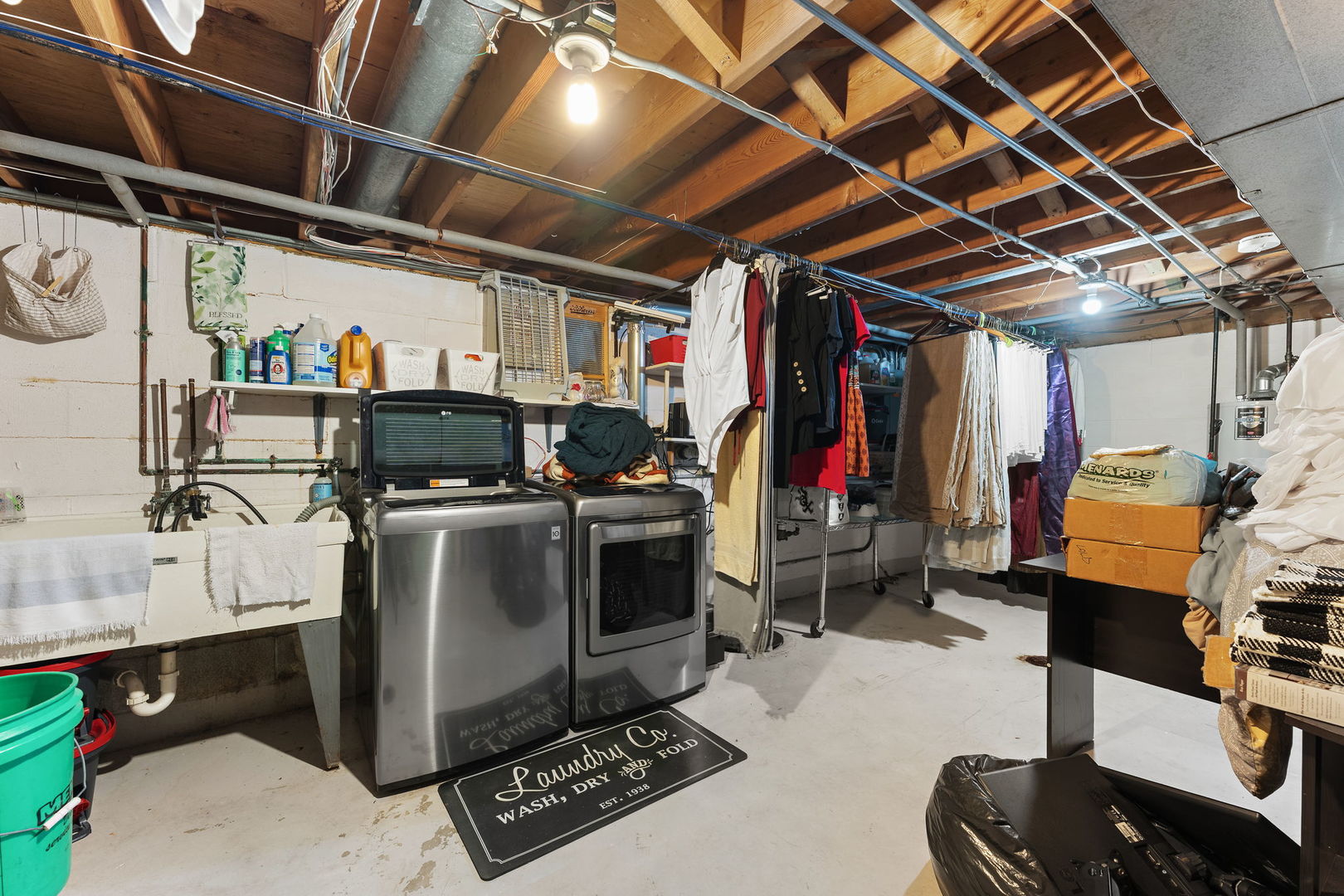 3134 Lakeside Drive, Highland, IN 46322