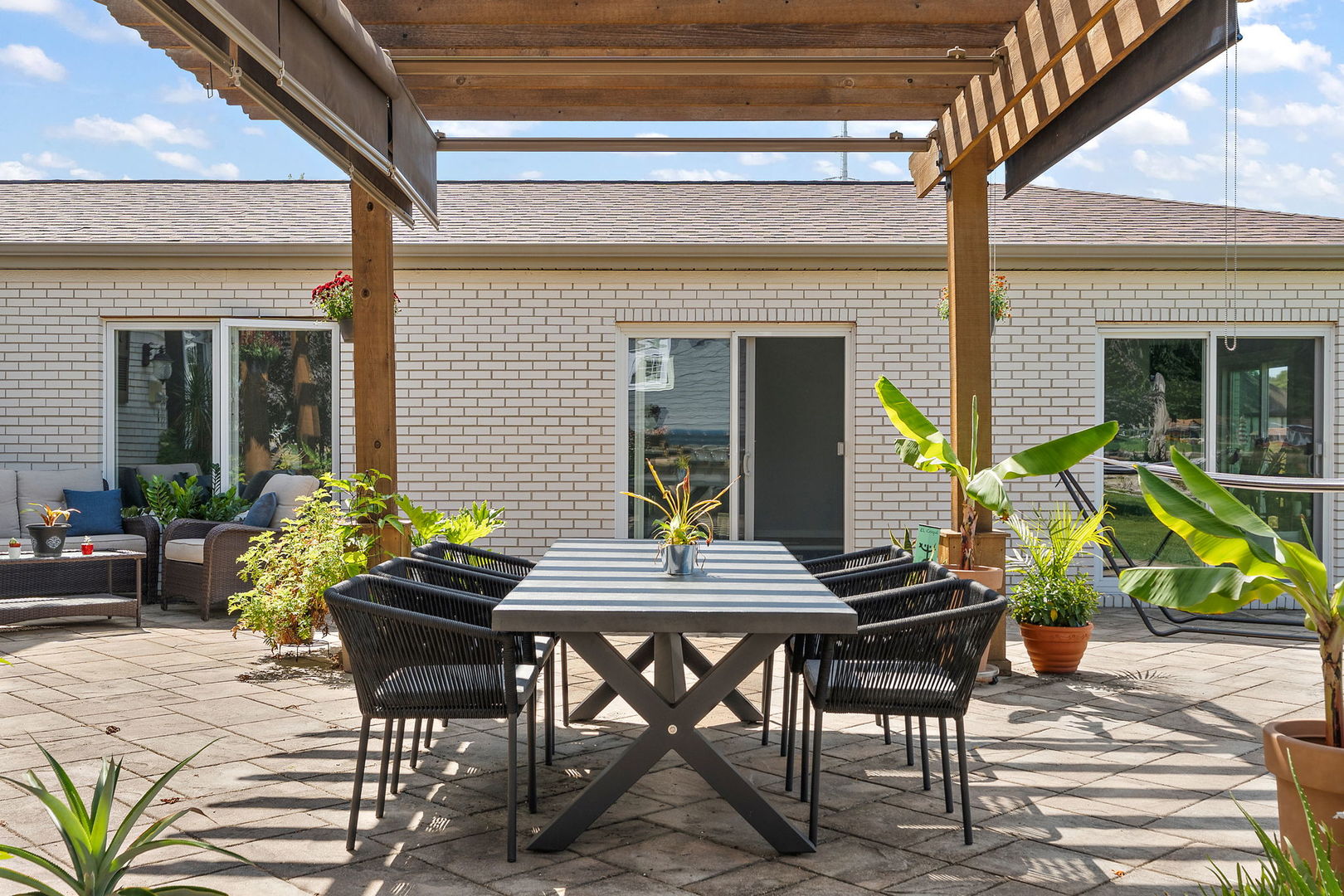 3134 Lakeside Drive, Highland, IN 46322