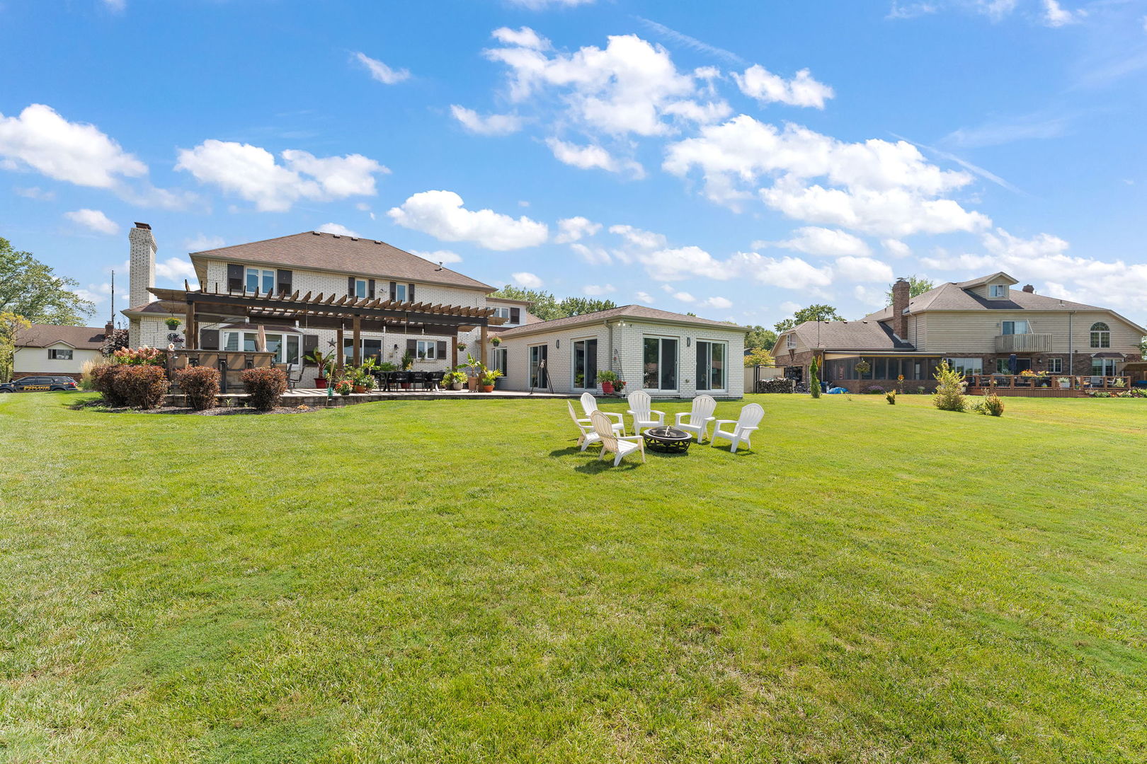 3134 Lakeside Drive, Highland, IN 46322