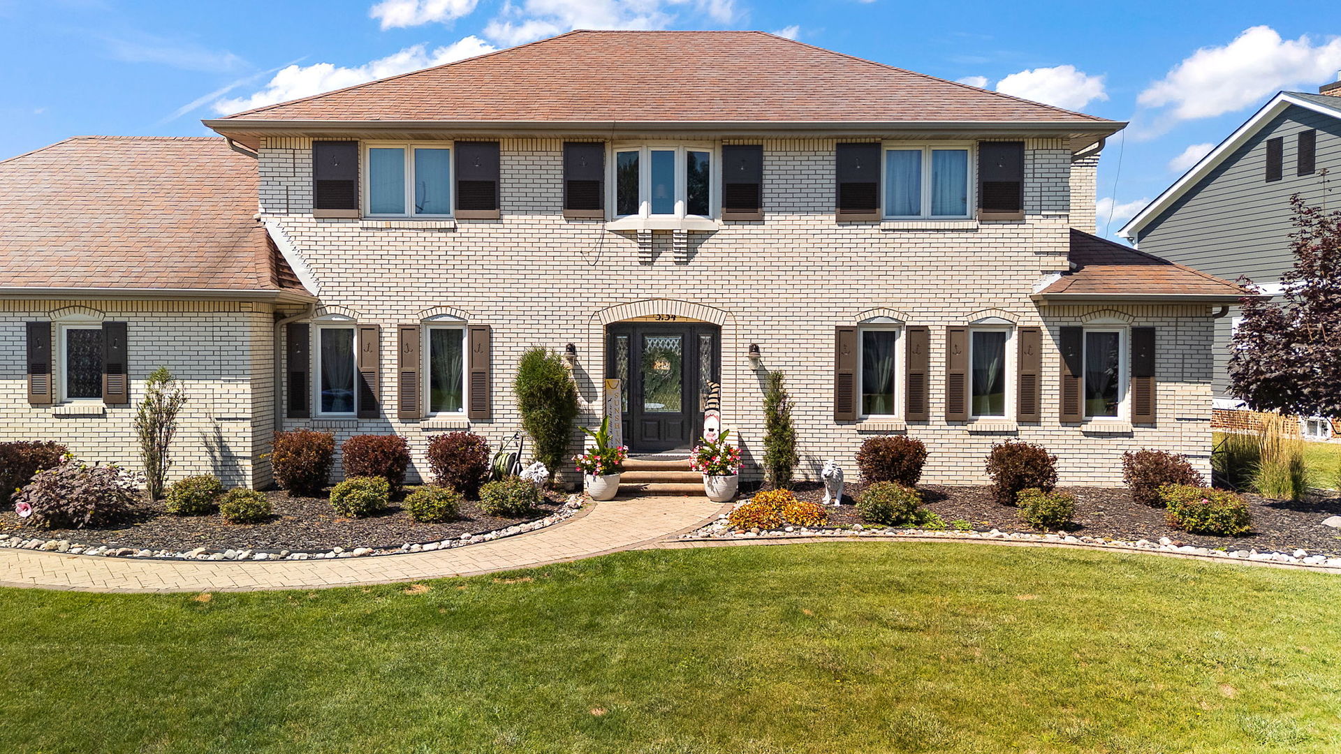 3134 Lakeside Drive, Highland, IN 46322