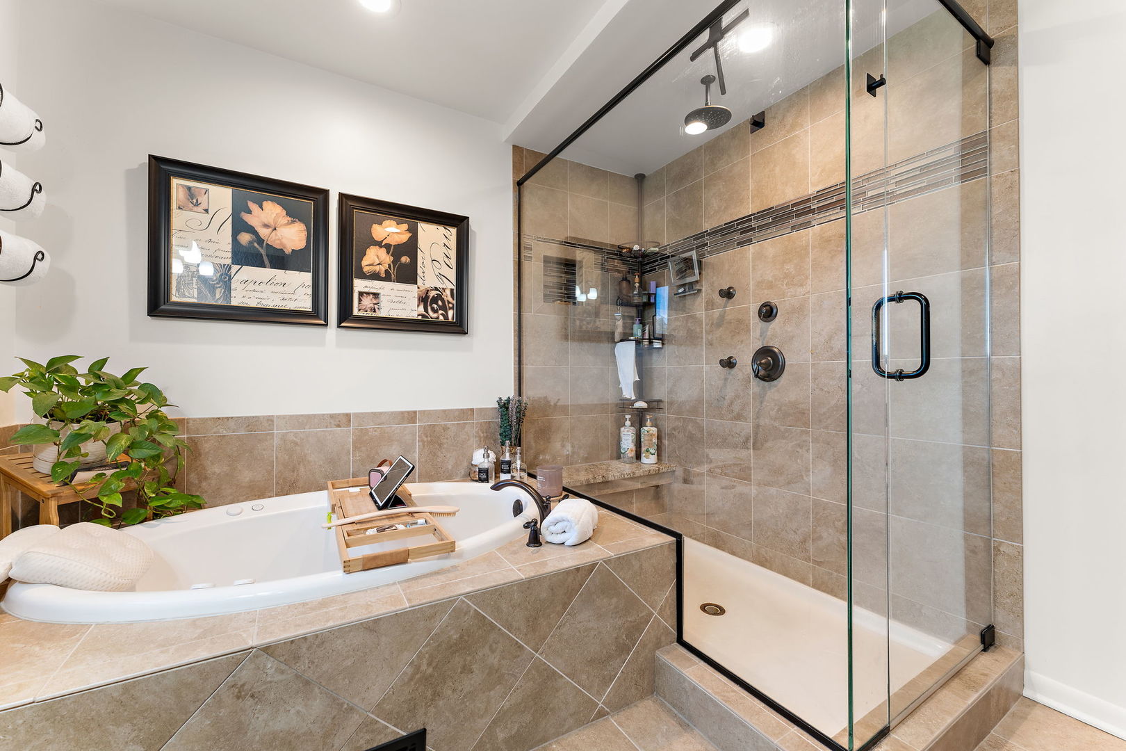 3134 Lakeside Drive, Highland, IN 46322