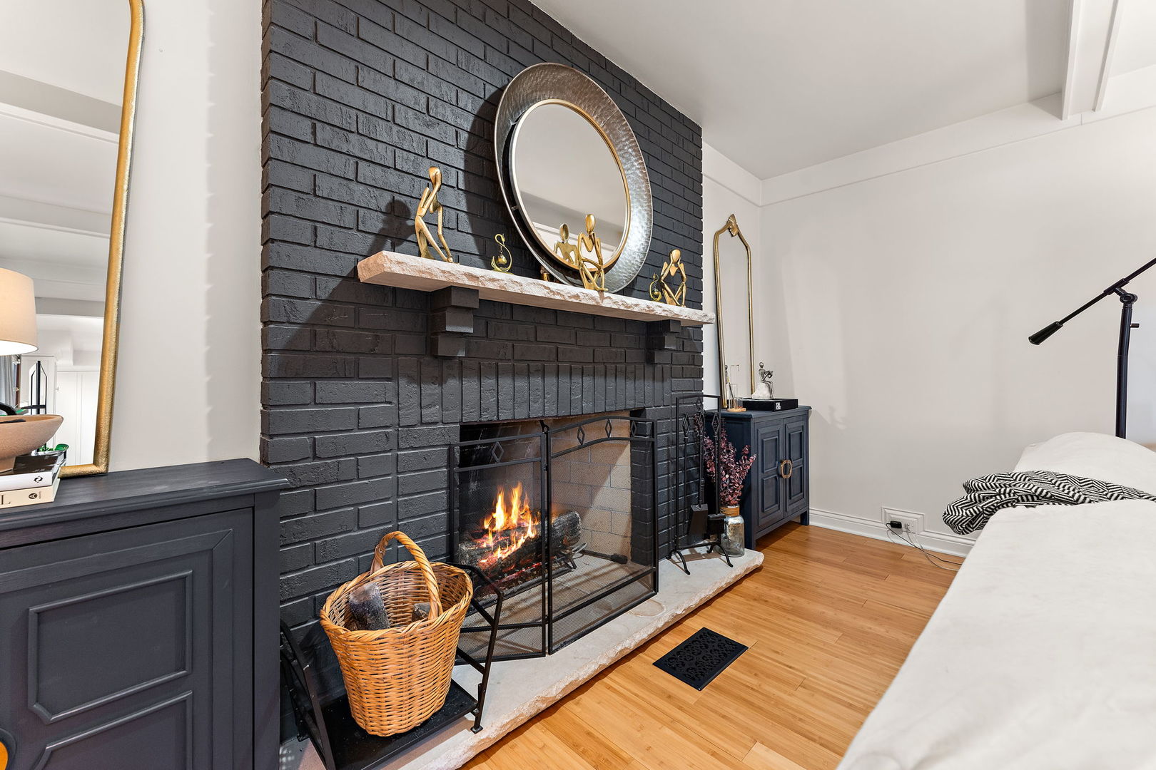 3134 Lakeside Drive, Highland, IN 46322