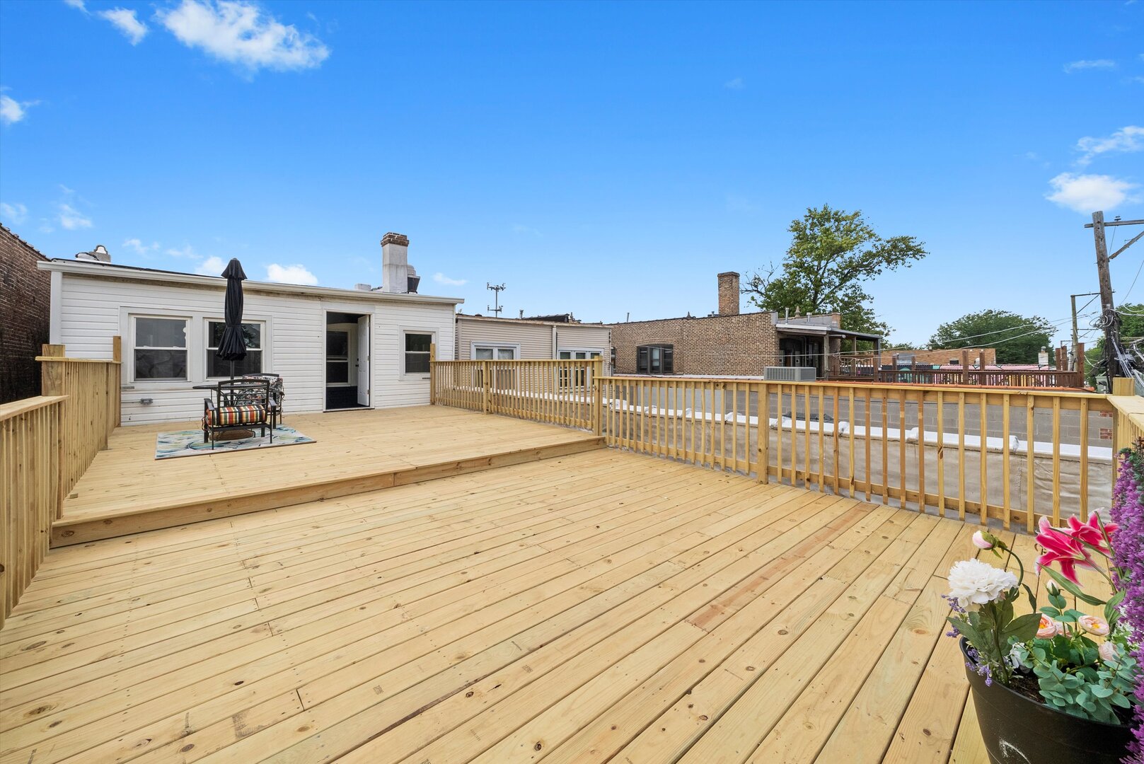 5032 S Archer Avenue, Chicago, IL 60632