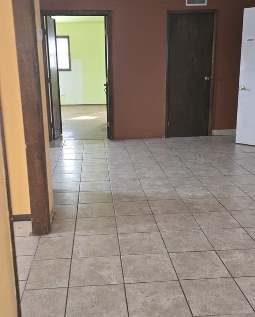 12522 Western Avenue, Blue Island, IL 60406