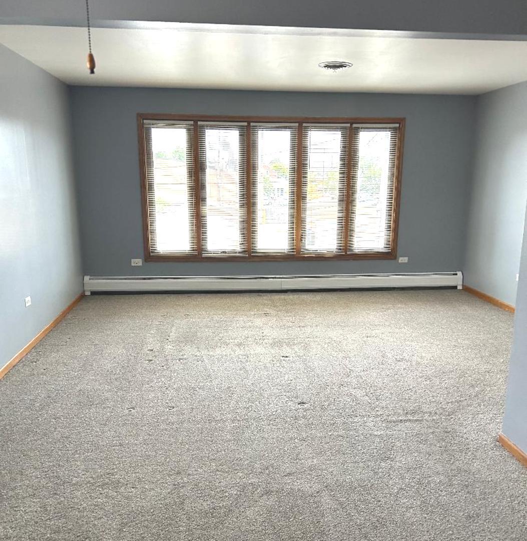 5347 W 53rd Place #2, Chicago, IL 60638
