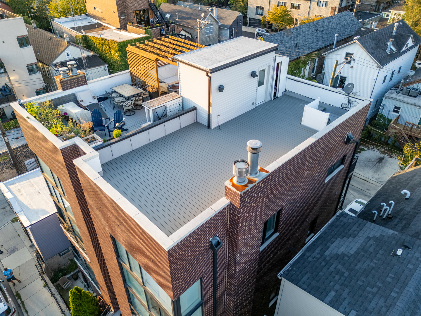 1644 W Blackhawk Street #2E, Chicago, IL 60622