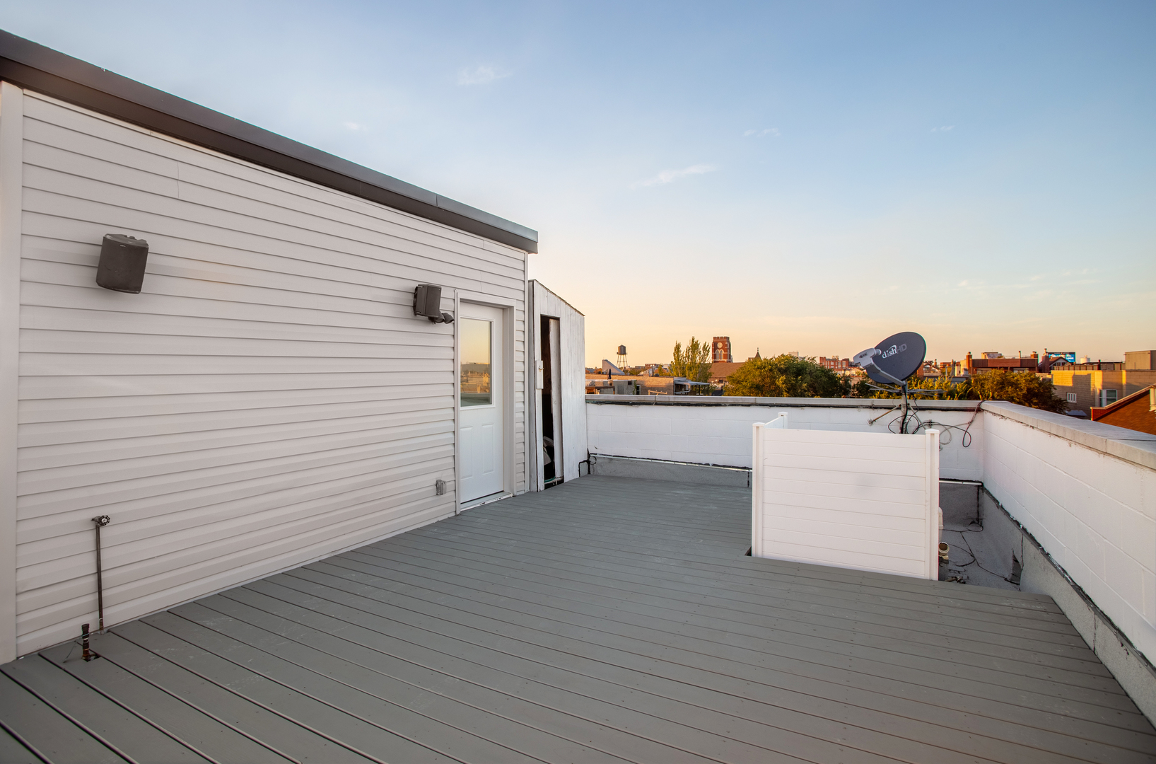 1644 W Blackhawk Street #2E, Chicago, IL 60622