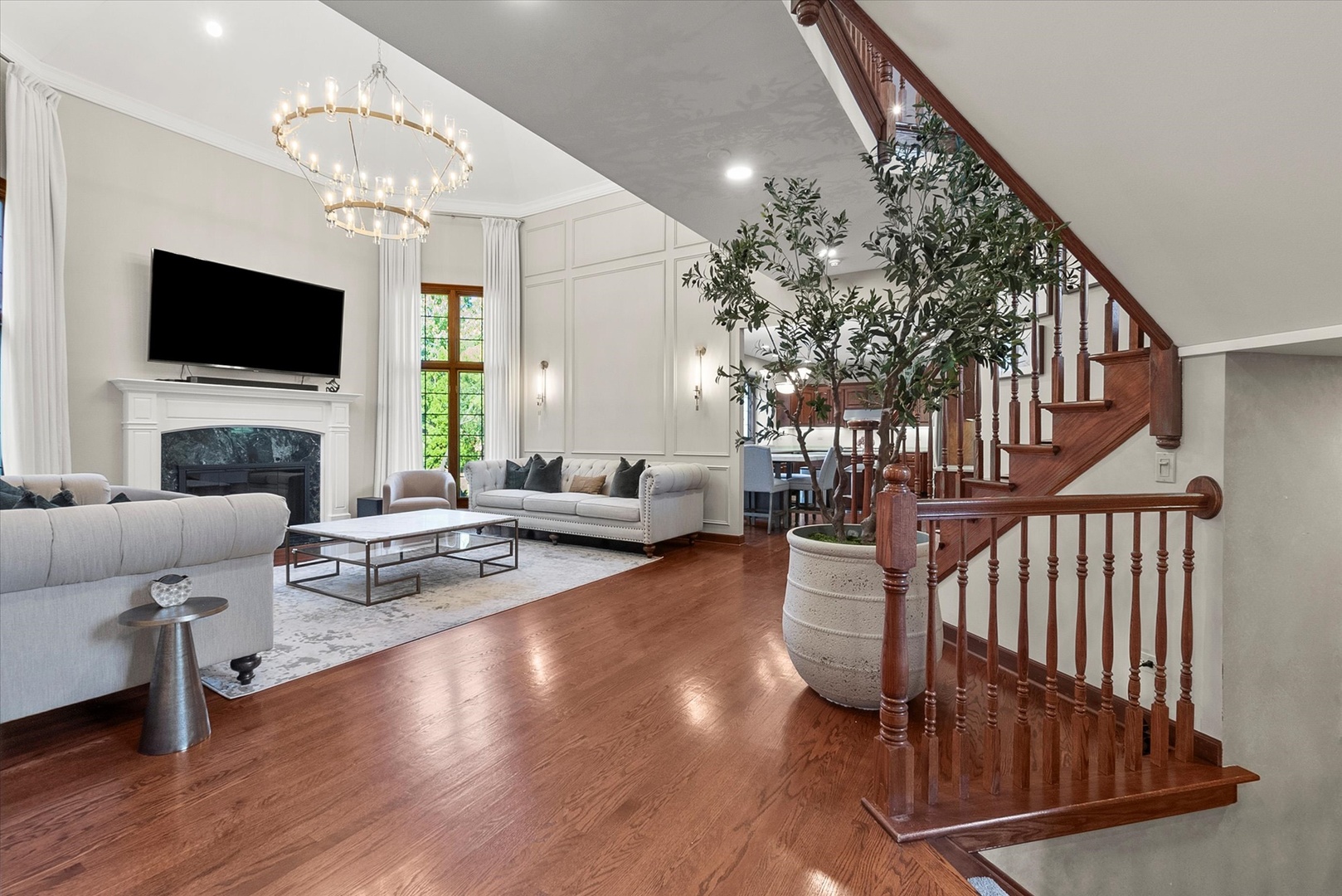 15W521 81st Street, Burr Ridge, IL 60527