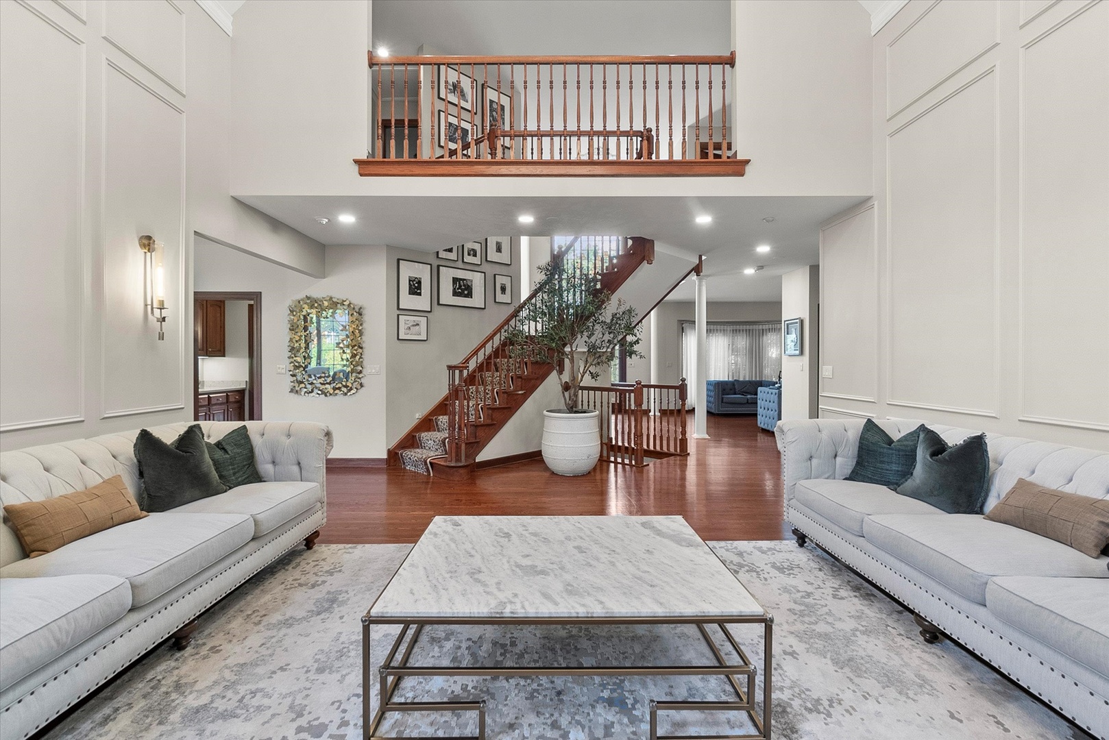 15W521 81st Street, Burr Ridge, IL 60527