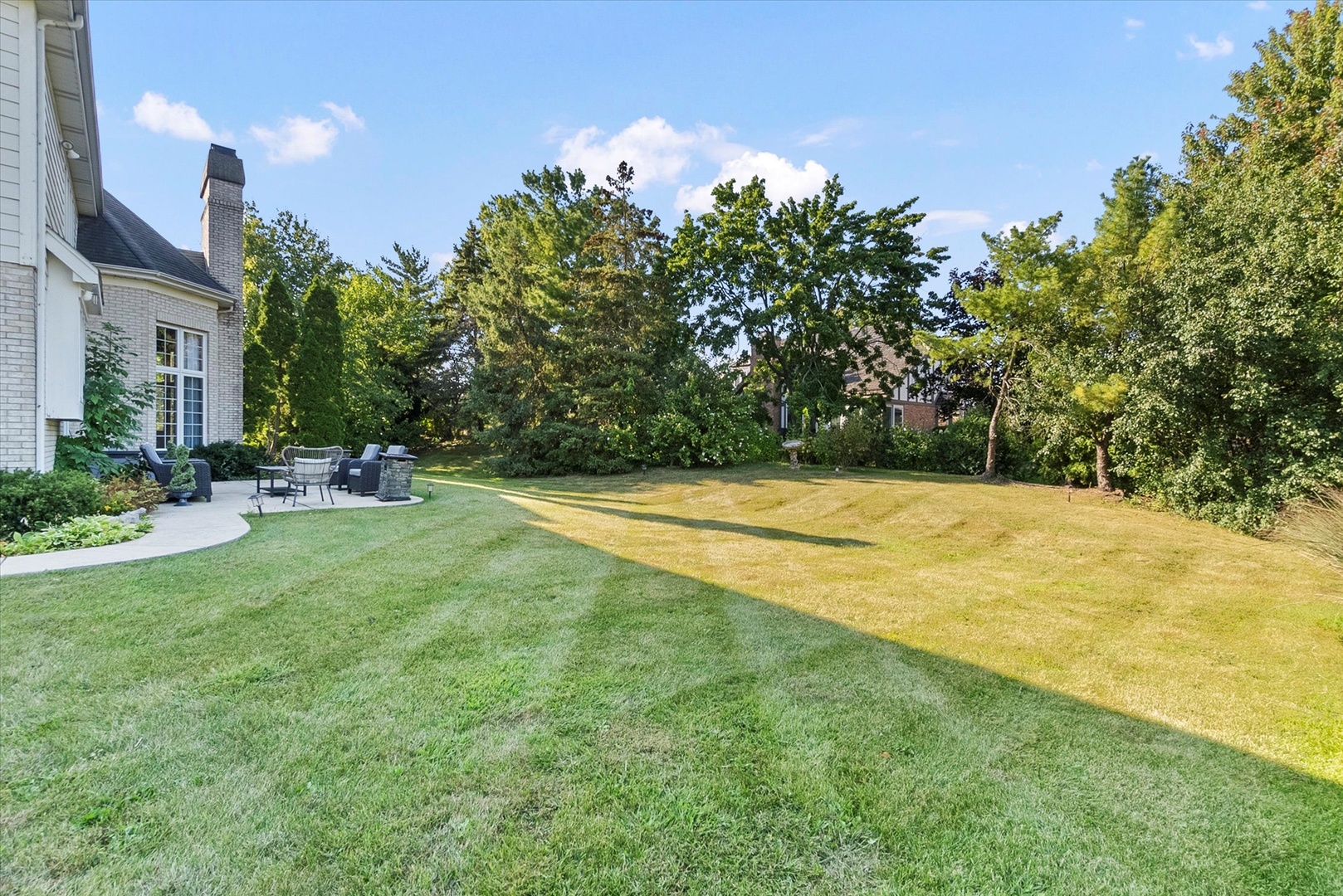 15W521 81st Street, Burr Ridge, IL 60527