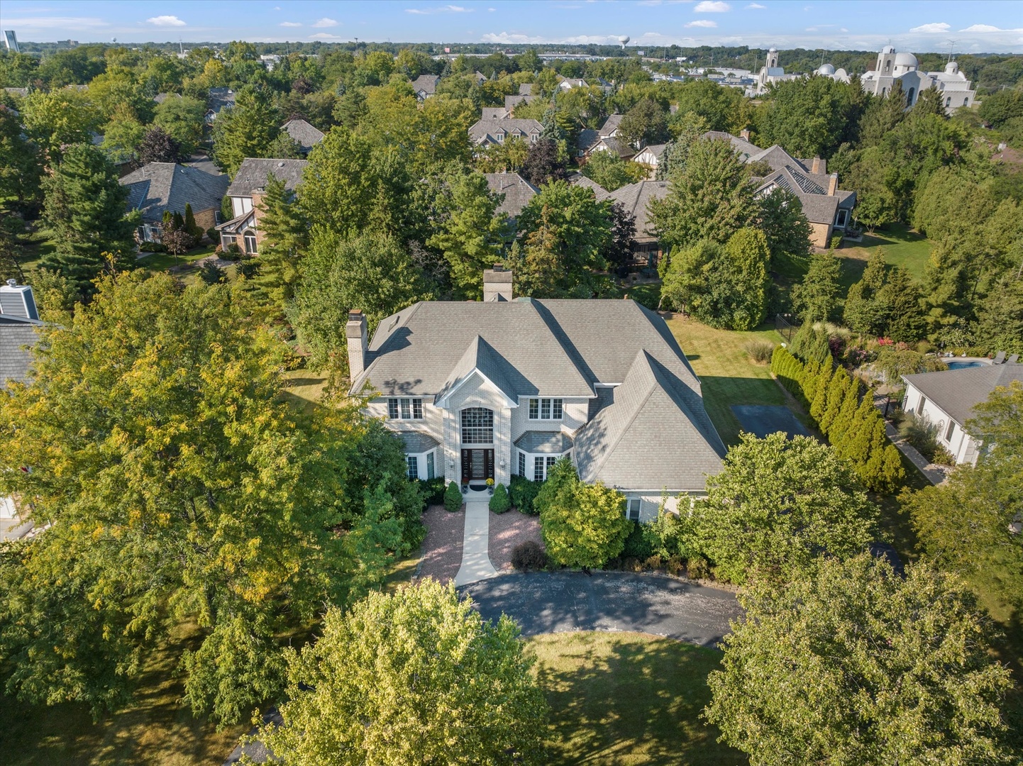 15W521 81st Street, Burr Ridge, IL 60527