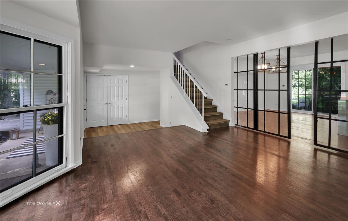 1556 Shenandoah Lane, Naperville, IL 60563