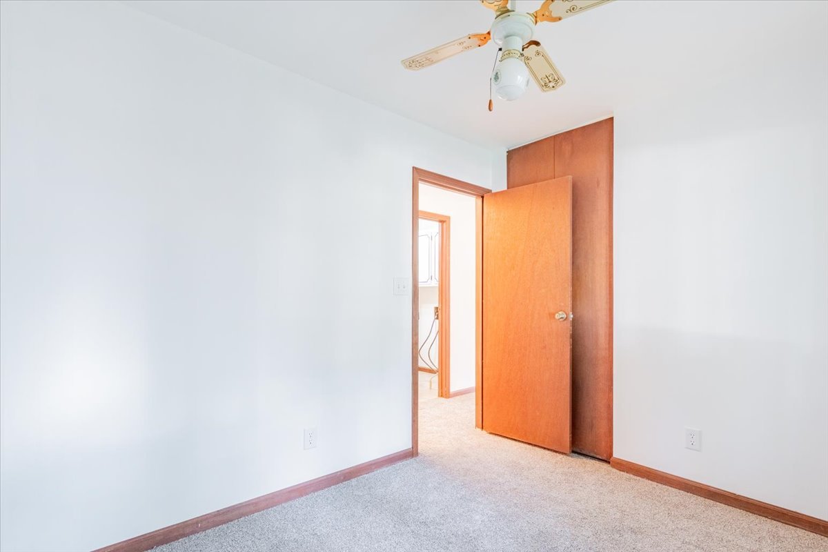 436 Standish Drive, Bloomington, IL 61704