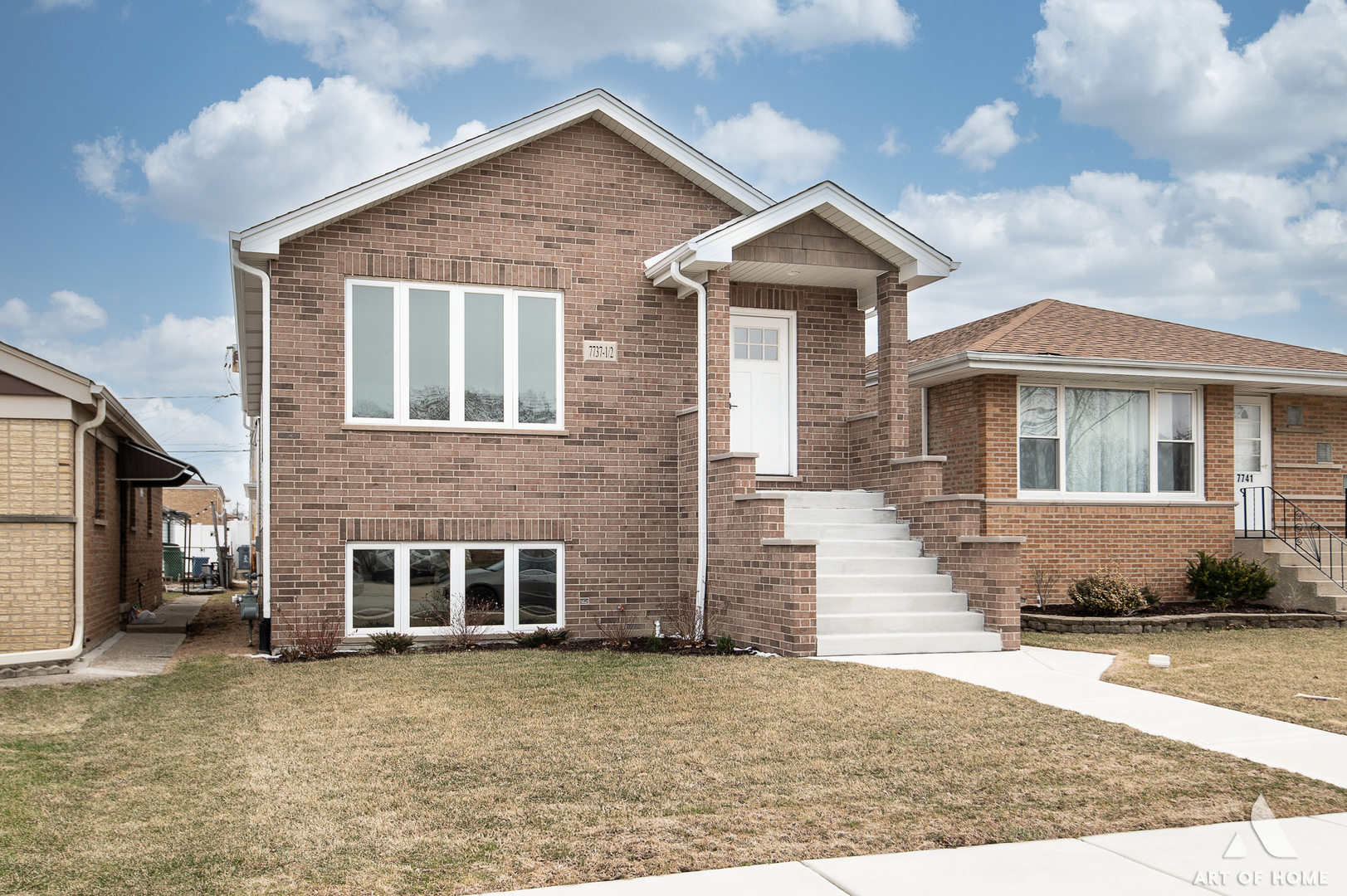 7737 1/2 Nashville Avenue, Burbank, IL 60459