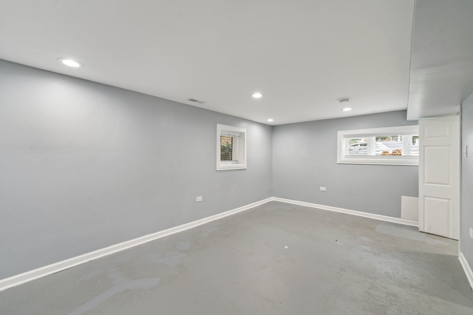 4630 W Montana Street, Chicago, IL 60639