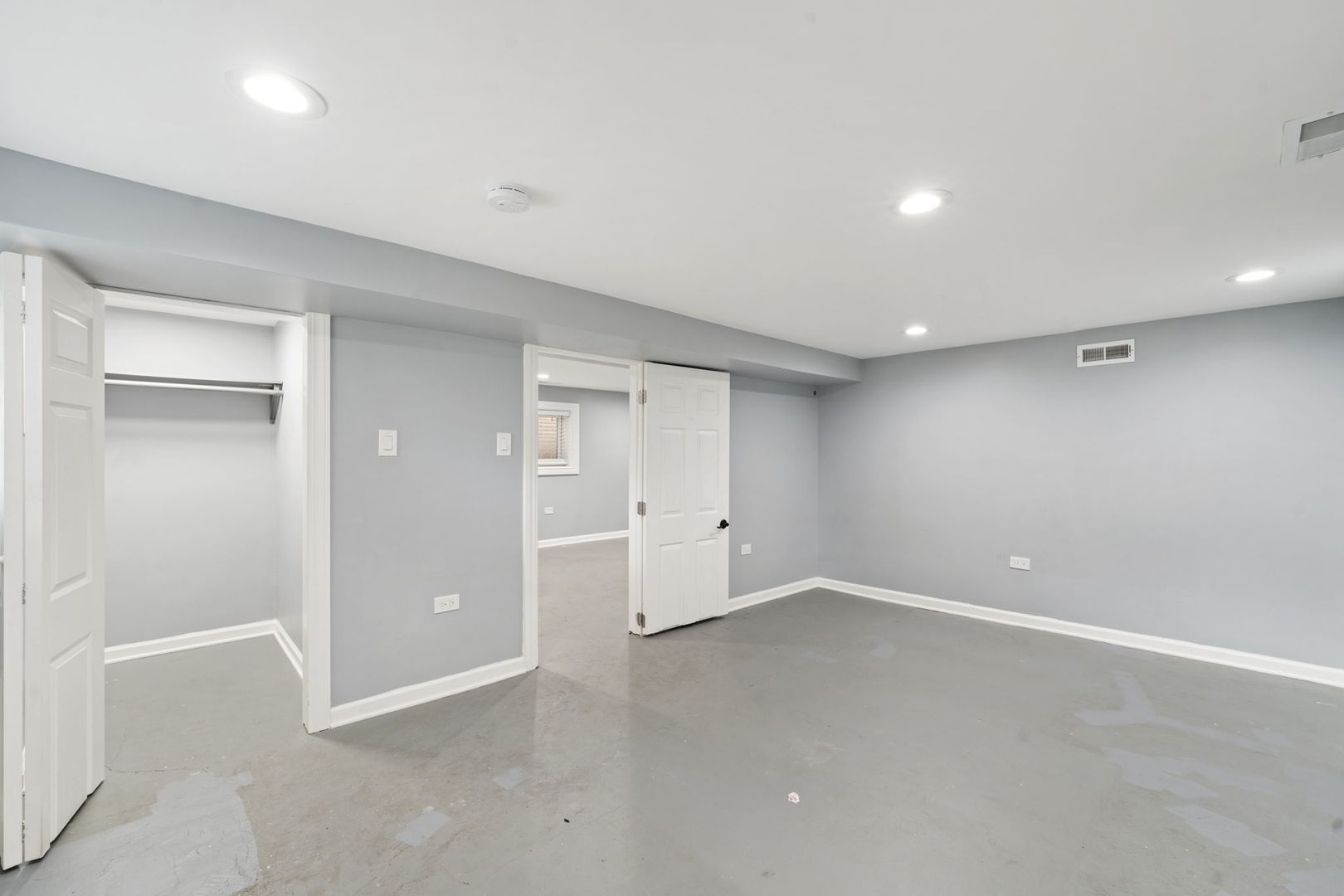 4630 W Montana Street, Chicago, IL 60639