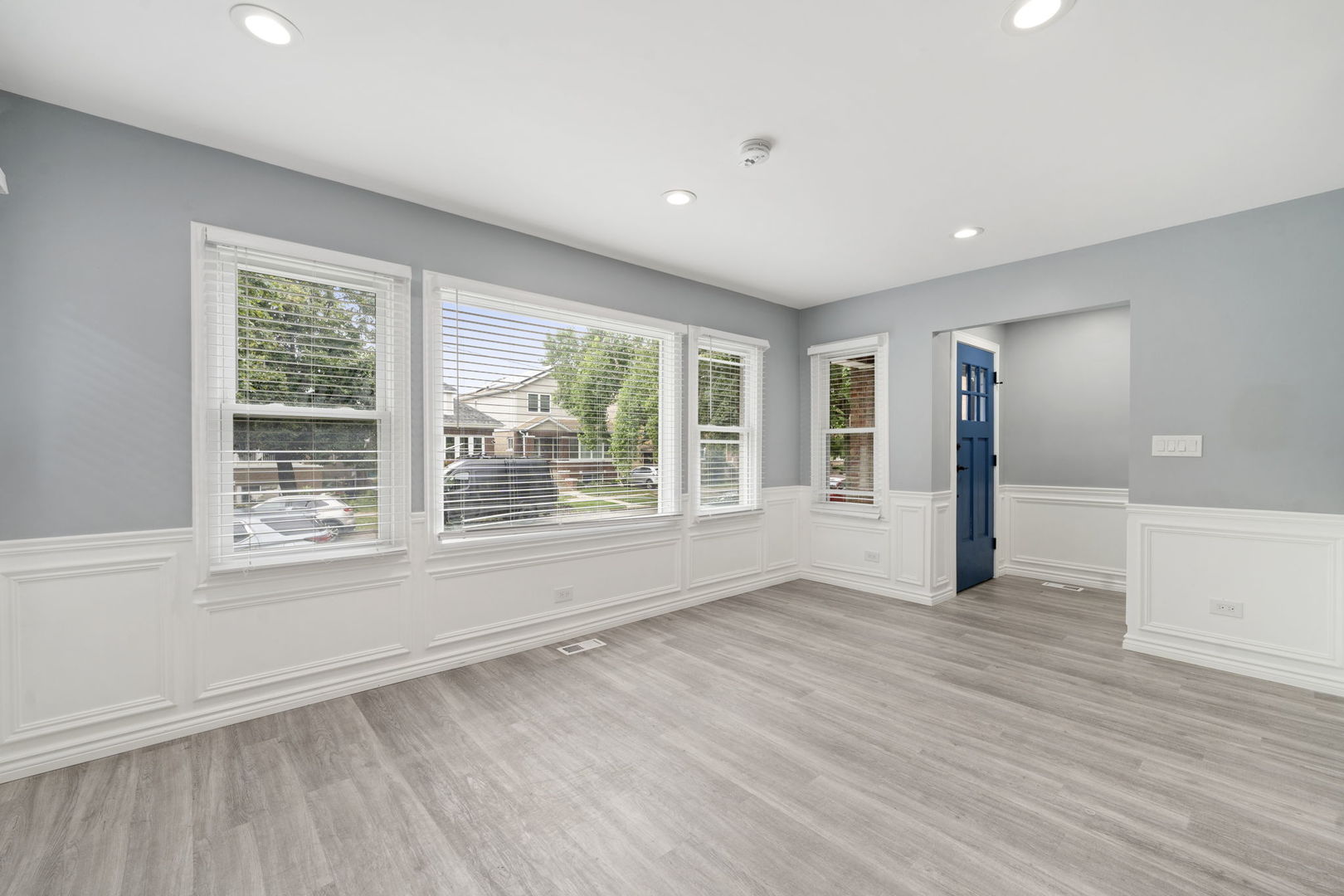 4630 W Montana Street, Chicago, IL 60639