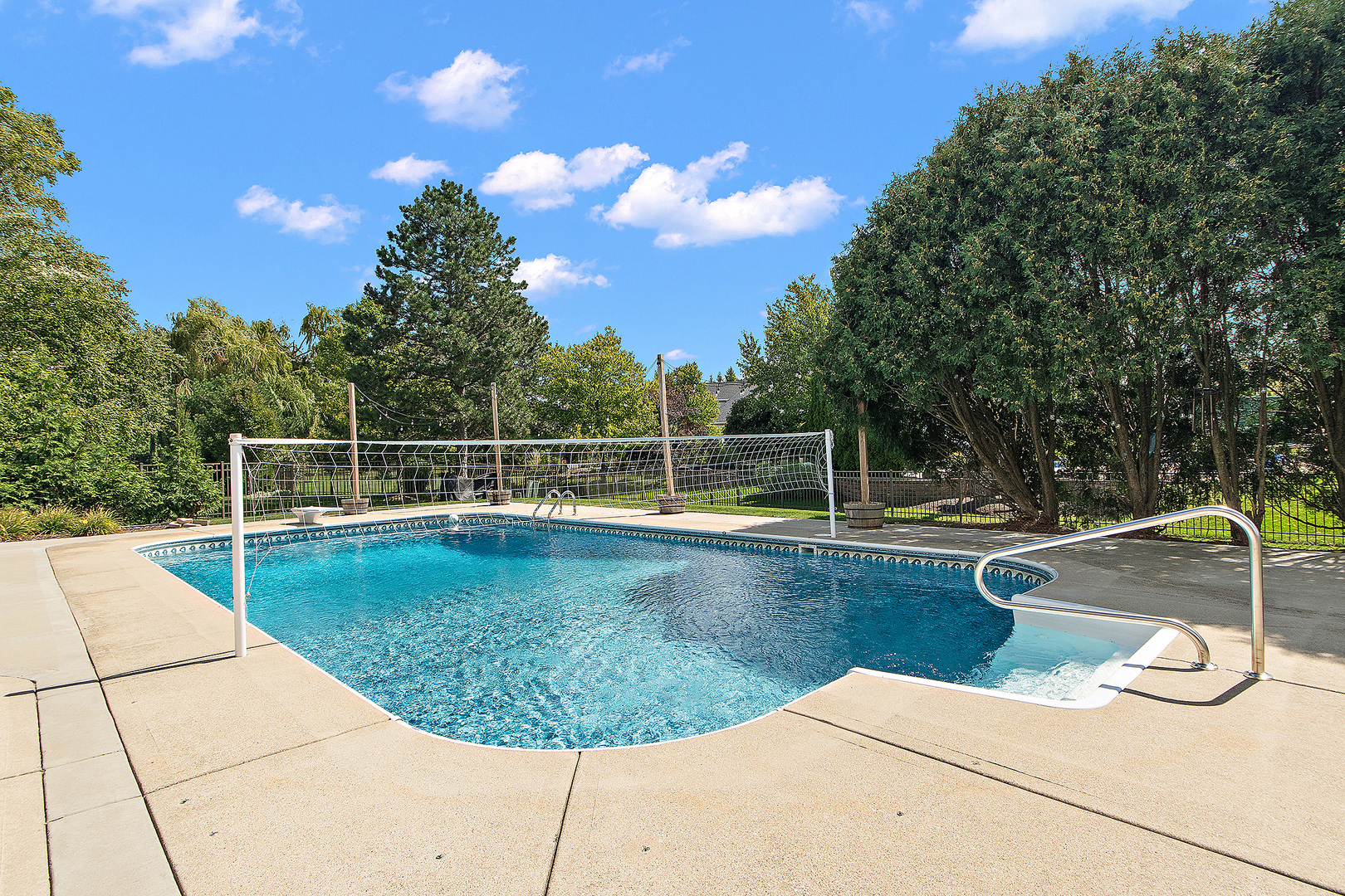 11707 Coquille Drive, Frankfort, IL 60423