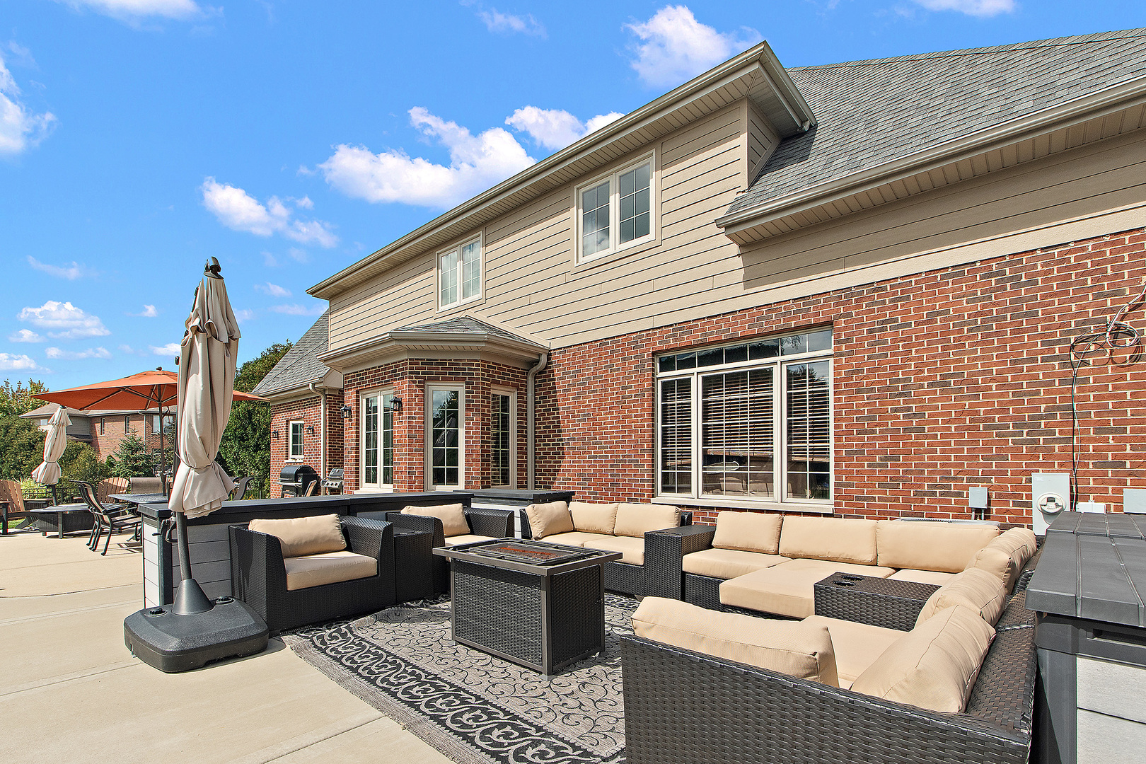 11707 Coquille Drive, Frankfort, IL 60423