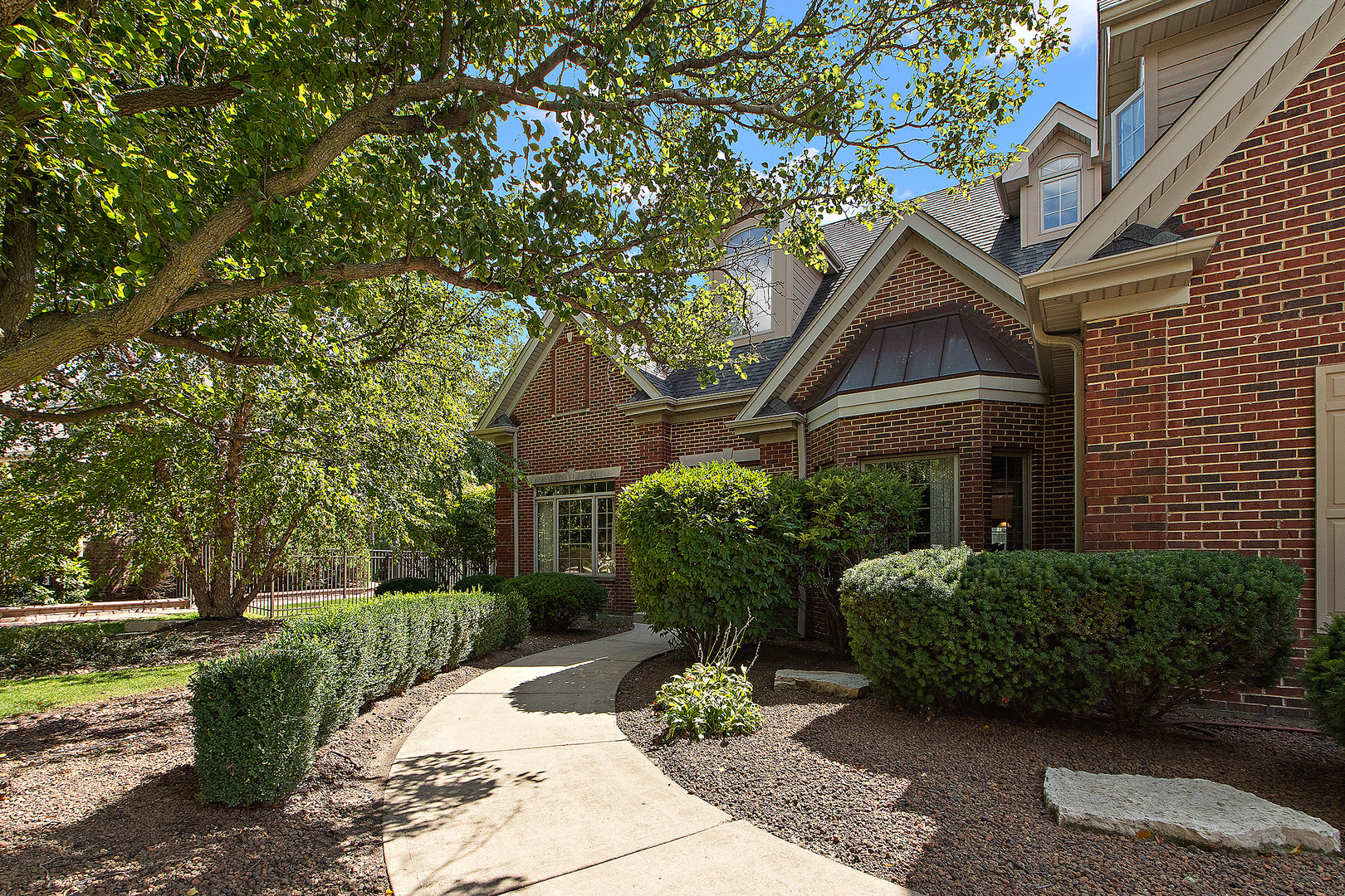 11707 Coquille Drive, Frankfort, IL 60423