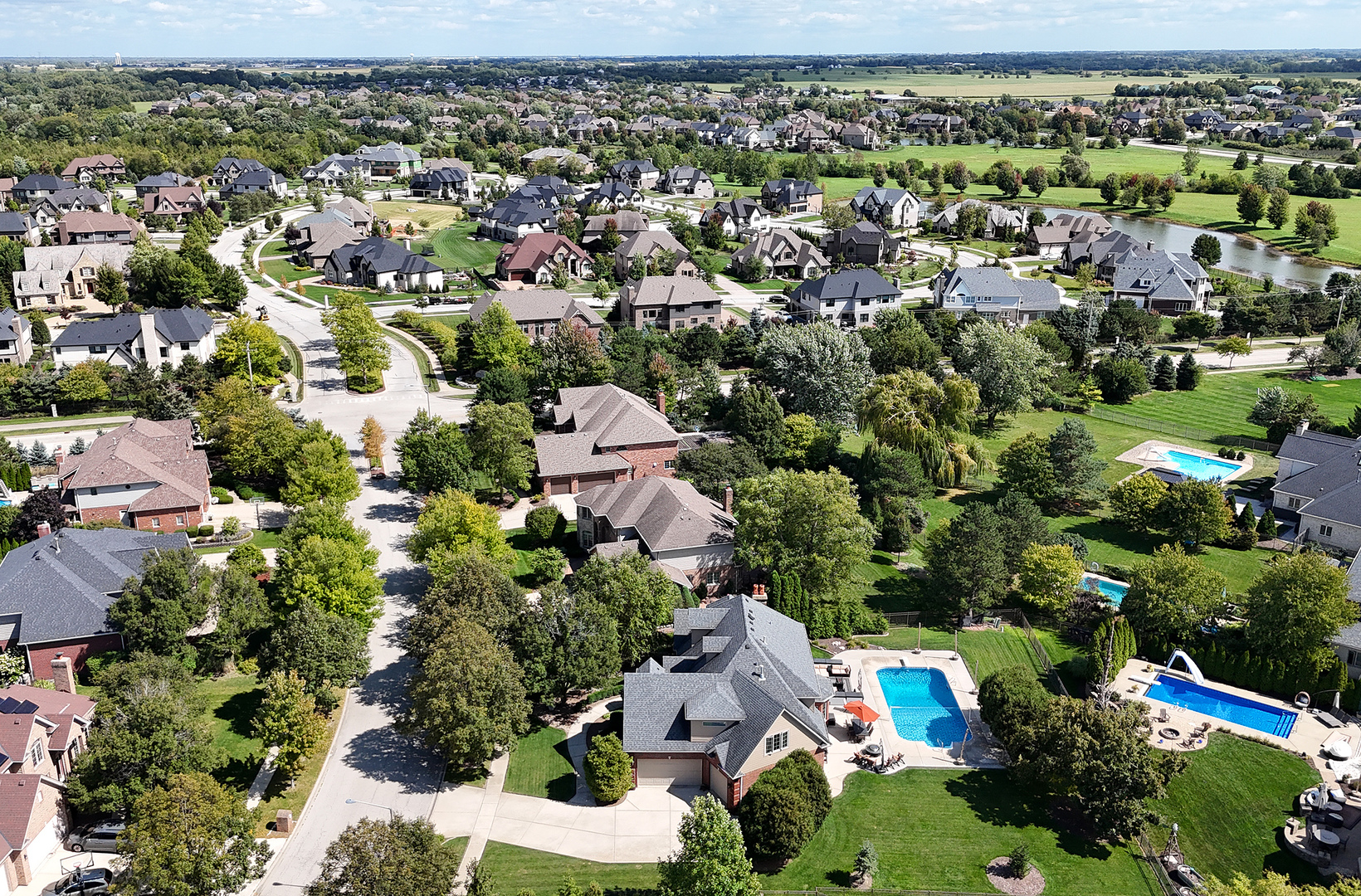 11707 Coquille Drive, Frankfort, IL 60423