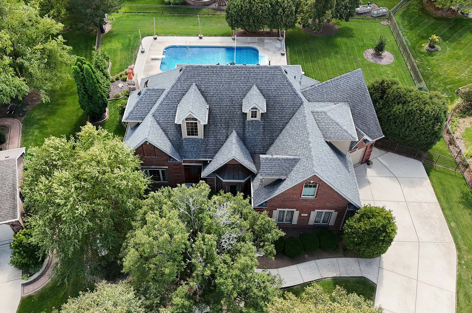 11707 Coquille Drive, Frankfort, IL 60423