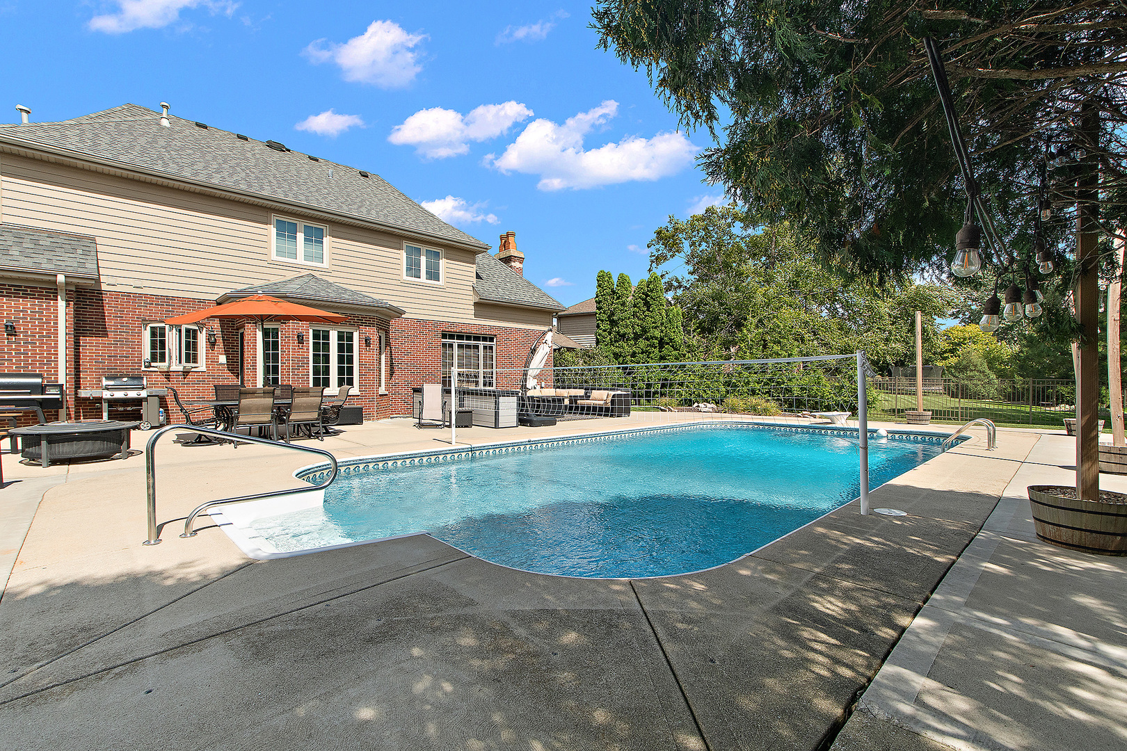 11707 Coquille Drive, Frankfort, IL 60423