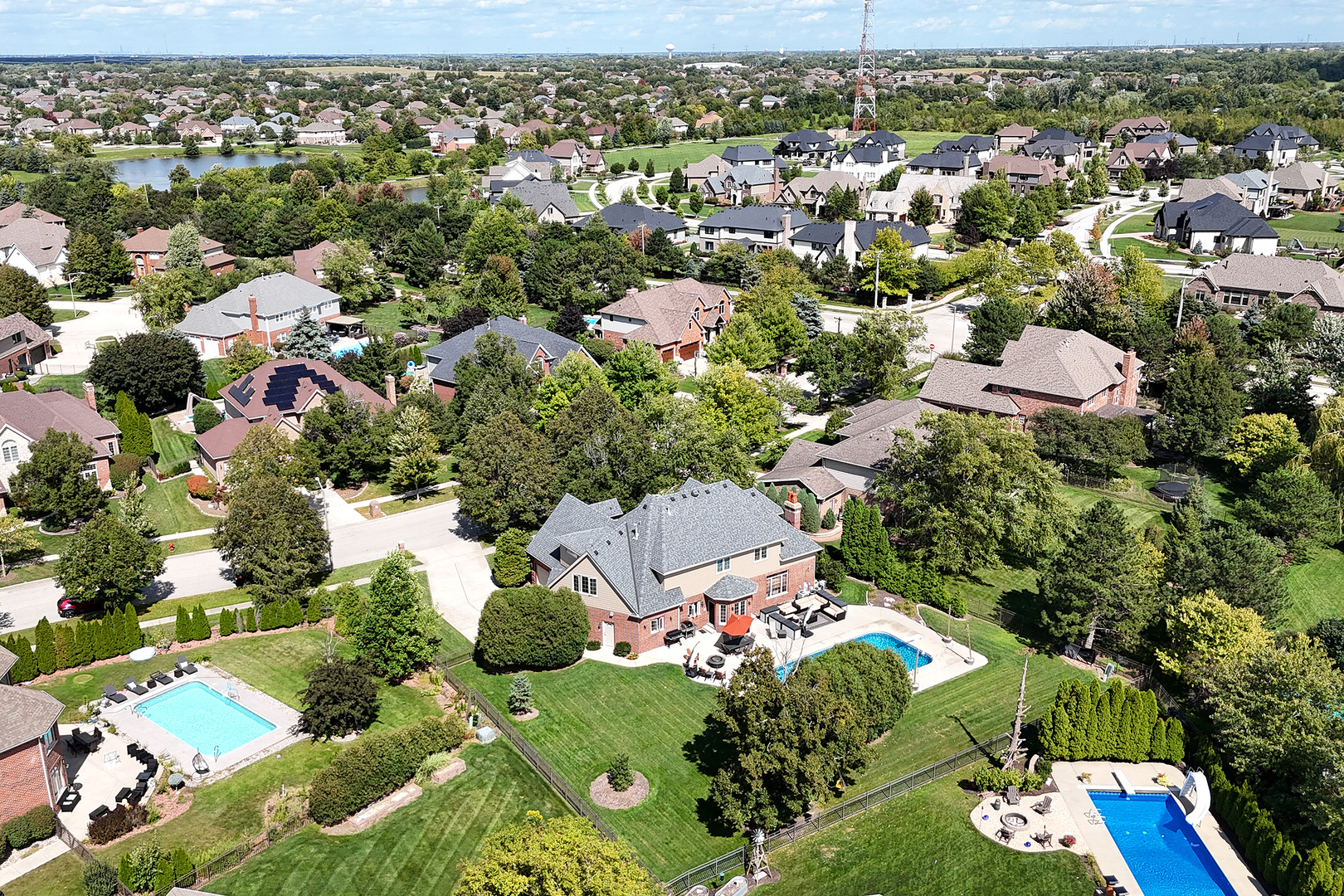 11707 Coquille Drive, Frankfort, IL 60423