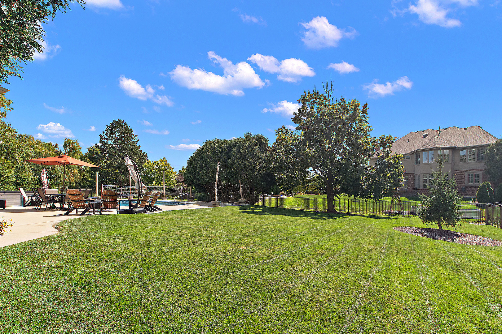 11707 Coquille Drive, Frankfort, IL 60423