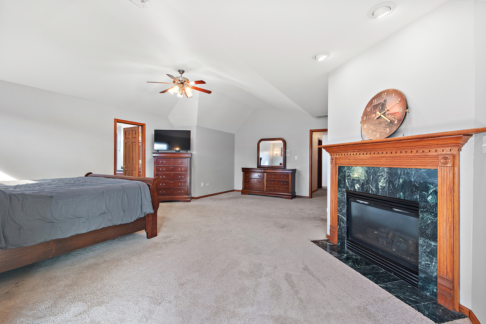 11707 Coquille Drive, Frankfort, IL 60423