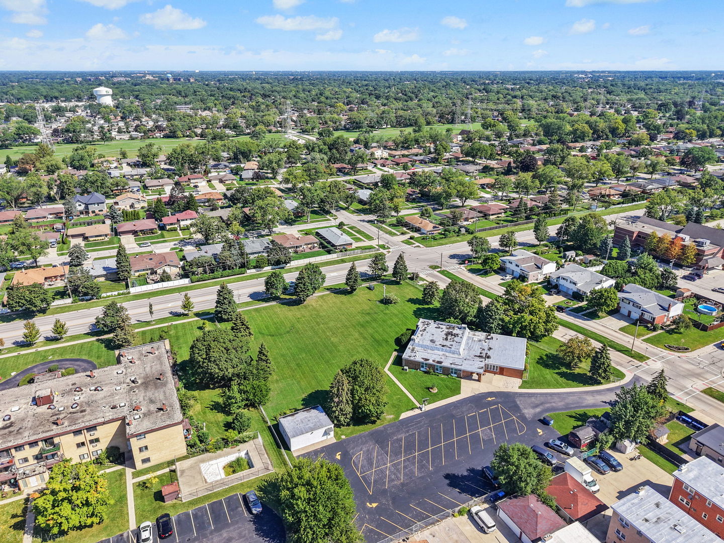 800 Beau Drive, Des Plaines, IL 60016