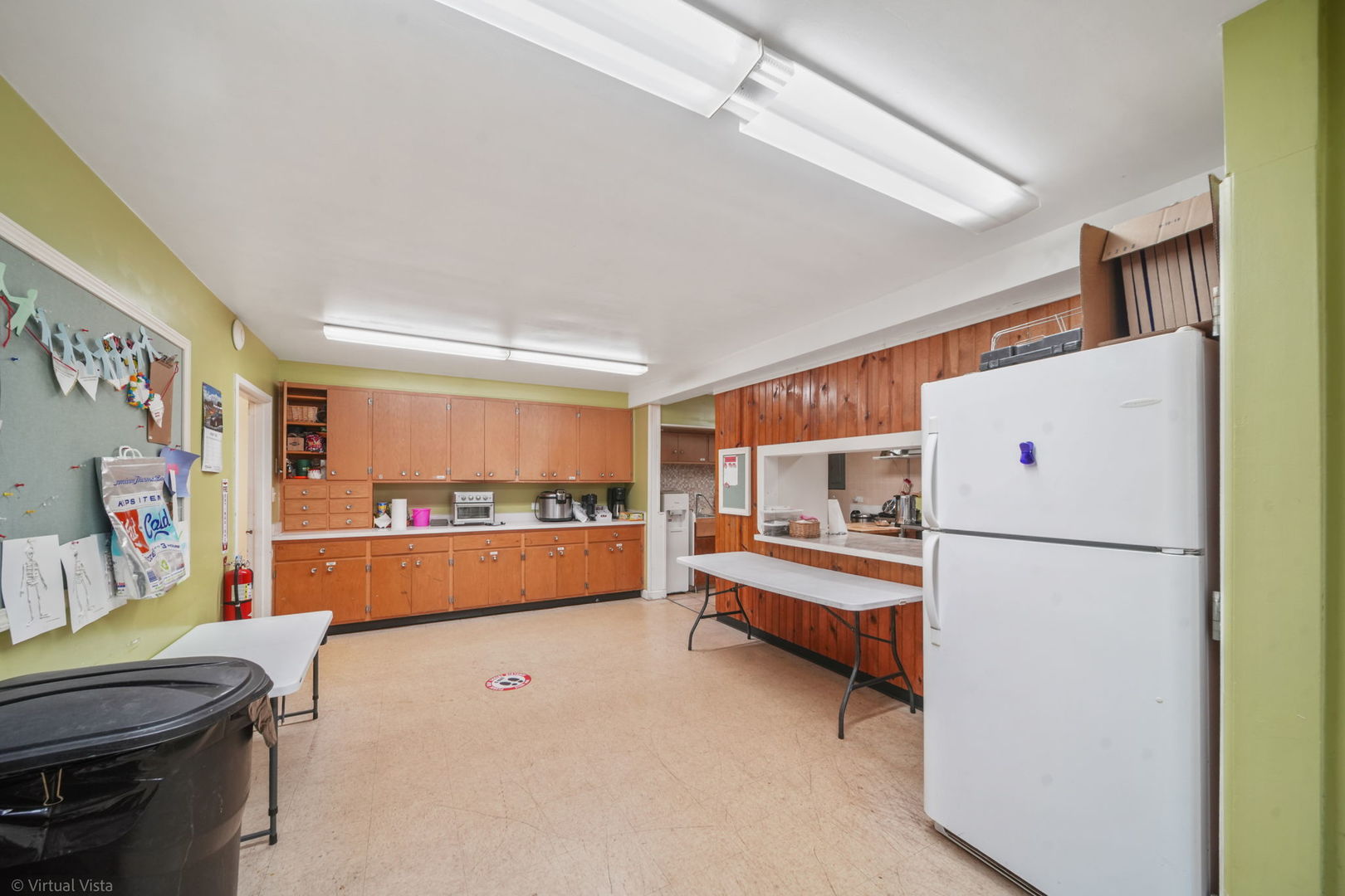 800 Beau Drive, Des Plaines, IL 60016