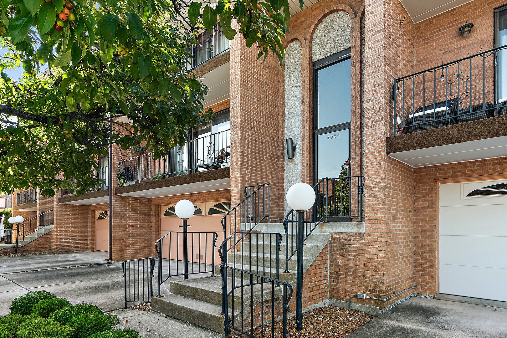 4025 W 93rd Place #1E, Oak Lawn, IL 60453