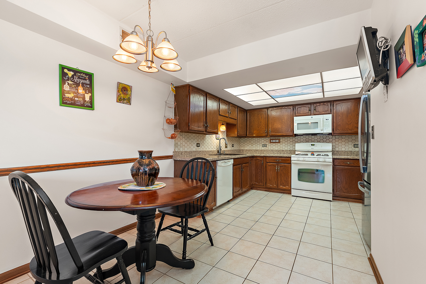 4025 W 93rd Place #1E, Oak Lawn, IL 60453