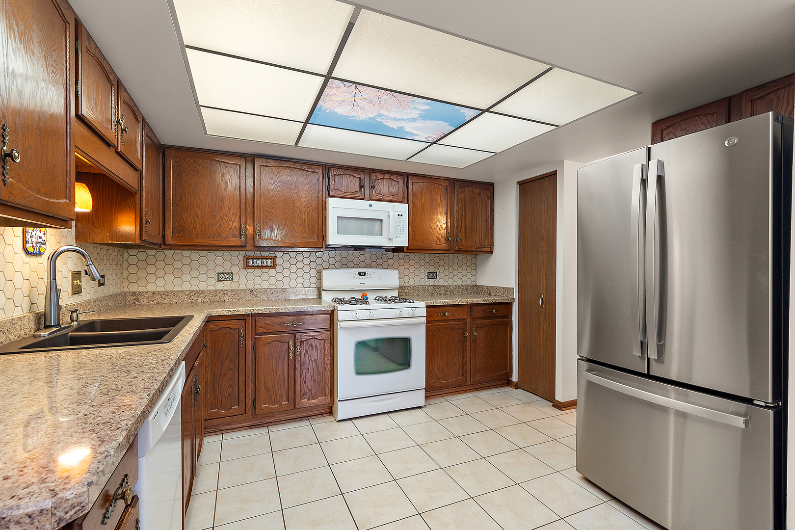 4025 W 93rd Place #1E, Oak Lawn, IL 60453